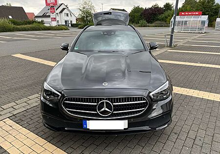 Mercedes-Benz E 220 d 4Matic T 9G-TRONIC Avantgarde