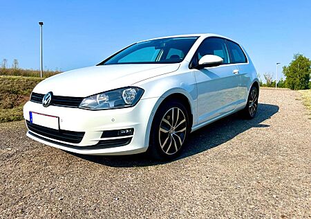 VW Golf Volkswagen 7 Comfortline 1.2 TSI*1-Hand*17-Zoll*Bluetooth*