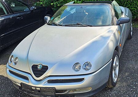 Alfa Romeo Spider 2.0 16V Twin Spark