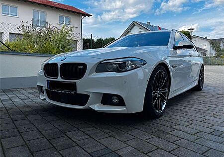 BMW 530 D Touring Aut. M Paket, Top Ausstattung