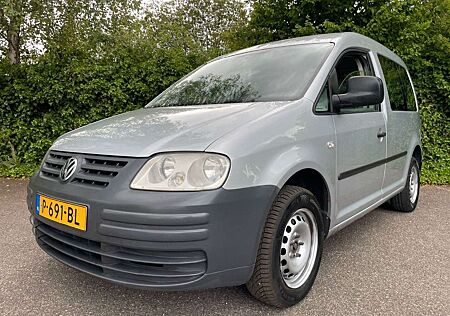 VW Caddy Volkswagen 1.9 TDI Turijn Bus DC 5 Sitzer