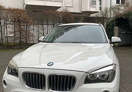 BMW X1 xDrive18d Aut.