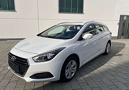 Hyundai i40 cw blue Klima Sitzheizung 1-Hand Scheckheft