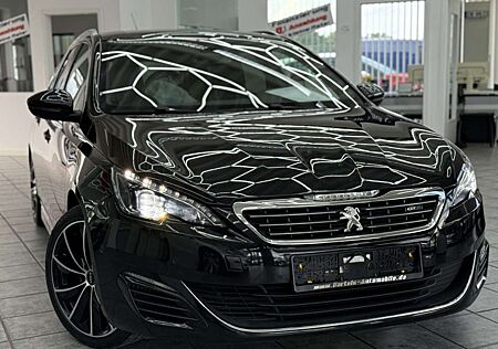 Peugeot 308 GT, Pano, Leder Alcantara, Denon, Massage