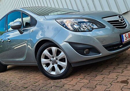 Opel Meriva +TÜV +GARANTIE+PANO+LEDER+PARKS+SITZH