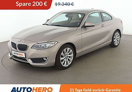 BMW 218i 218 Luxury Line Aut.*NAVI*BI-XENON*TEMPO*PDC*SHZ*