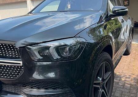 Mercedes-Benz GLE 300 d 4Matic 9G-TRONIC Exclusive