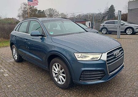 Audi Q3 sport XENON*KeylessGo*SpS*NAVI*
