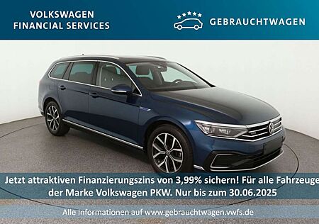 VW Passat Variant Volkswagen GTE 1.4 TSI Pano*AHK*PDC*RFK DSG