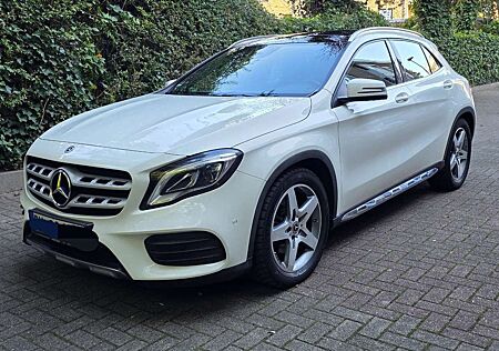 Mercedes-Benz GLA 250 4Matic 7G-DCT AMG Line