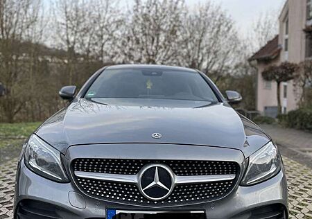 Mercedes-Benz C 300 Coupe 9G-TRONIC AMG Line