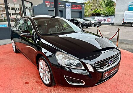 Volvo V60 Kombi Summum D5 GEARTRONI Aus 1. Hand