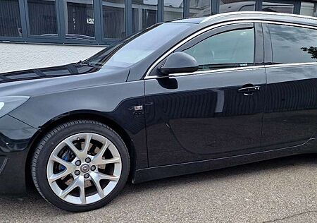 Opel Insignia 2.8 V6 Turbo 4x4 Sports Tourer Aut. OPC