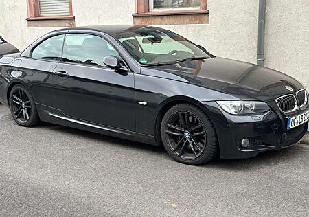 BMW 330i 330 Cabrio Auto. M-Paket