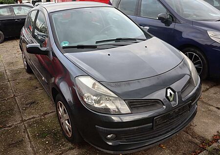Renault Clio Authentique