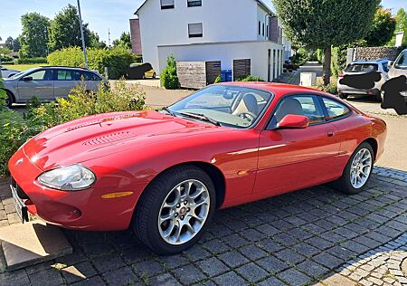 Jaguar XKR Coupe