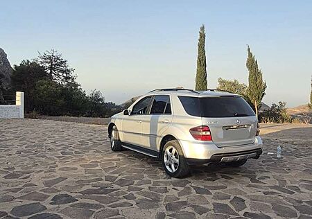 Mercedes-Benz ML 320 320CDI Aut.