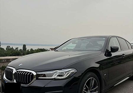 BMW 545 e xDrive M Sport