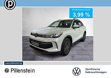VW Tiguan Volkswagen TDI DSG NEW MODELL NAVI MAX+AHK+18"+KAM