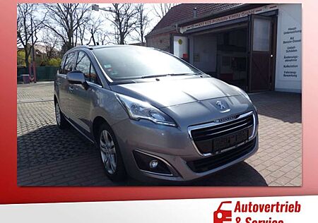 Peugeot 5008 1.6 Blue-HDi Autom. Navi,Tempo 7-Si., AHK