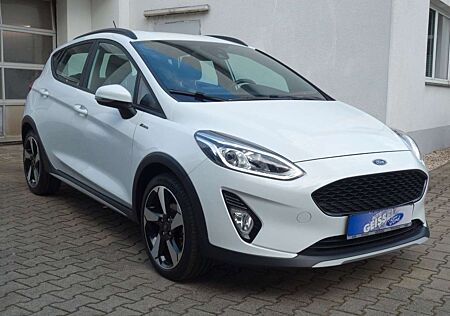 Ford Fiesta Active NAVI LED Klima DAB Winterp.