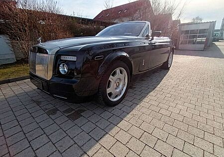 Rolls-Royce Phantom VII Drophead Coupe