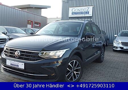 VW Tiguan Volkswagen 2.0 TDI SCR DSG Life*DISTRONIC*LED*AHK