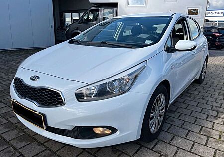 Kia Cee'd Ceed / Attract 1,4*Klima*1 J. Garantie