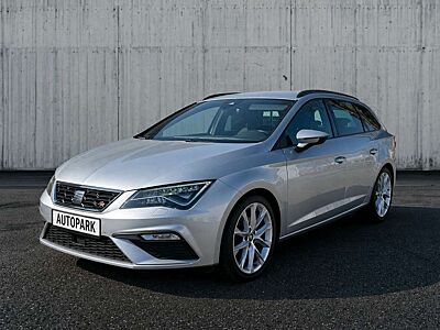 SEAT Leon ST FR Black Matt Edition LED-1.Hand