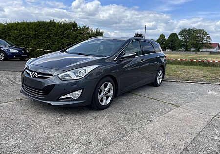Hyundai i40 i40cw 1.7 CRDi Automatik Premium
