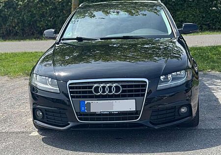 Audi A4 Avant 2.0 TDI DPF multitronic Attraction