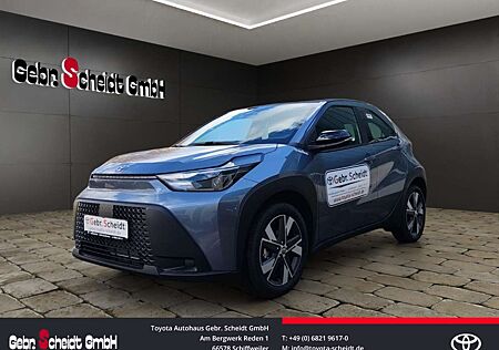 Toyota Aygo (X) Hybrid Active