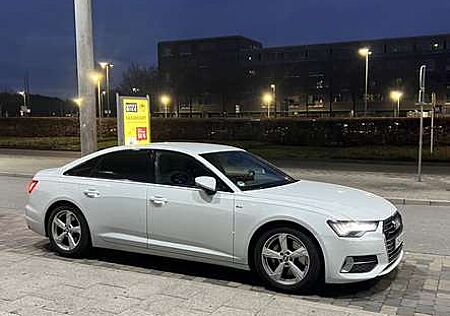Audi A6 50 TDI quattro S line