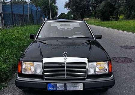 Mercedes-Benz 200 Kanada Edition Sportsline