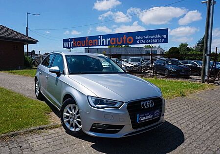 Audi A3 Sportback attraction*TEMPOMAT*XENON*PDC !!