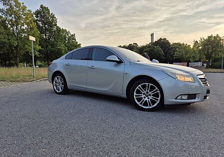 Opel Insignia 1.8 Edition