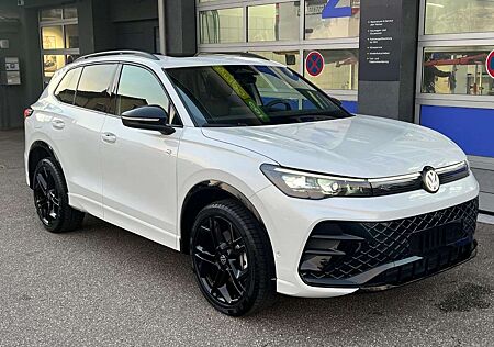 VW Tiguan Volkswagen 2.0 TDI DSG R-Line AHK 20Z Area Navi Matr