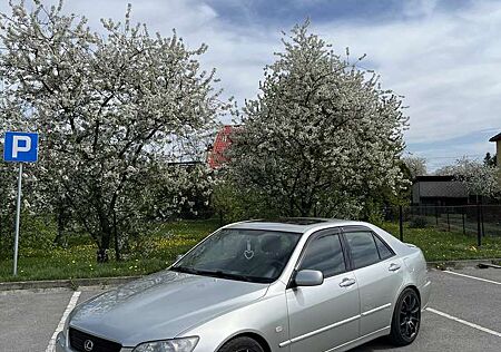 Lexus IS 300