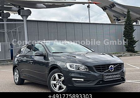 Volvo V60 Kombi Linje BI-XENON RFK AUTOMATIK SHZ AHK
