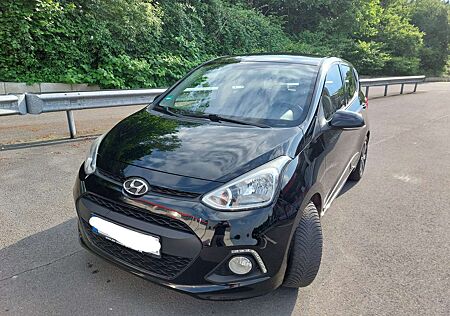 Hyundai i10 1.2 Fifa World Cup Edition