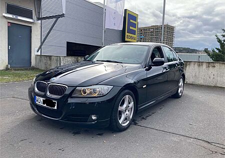 BMW 325i 325 *TÜV NEU* *8x Bereifung* xDrive LCI