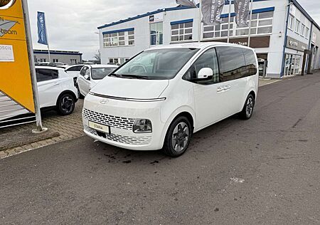 Hyundai Staria HEV Trend 9-Sitzer Automatik 360°