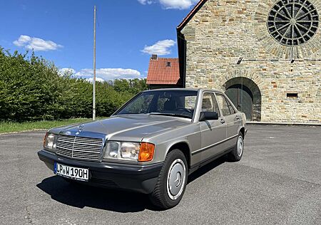 Mercedes-Benz 190 E Automatik Top Ausstattung Klima TÜV