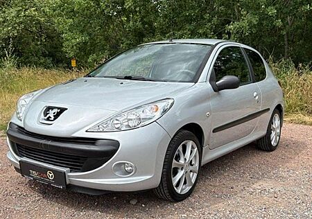 Peugeot 206 + Basis, Klima, Alu, etc...