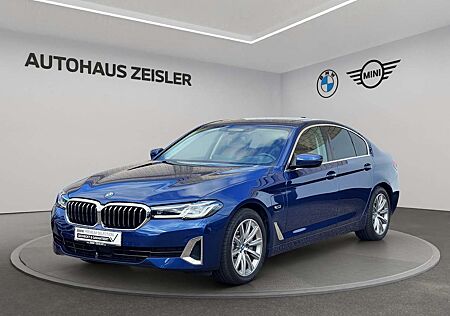 BMW 530 e Limousine LUXURY LINE Komfortsitze Head-Up Leder