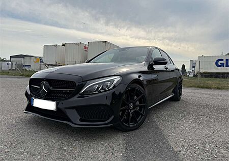 Mercedes-Benz C 400 4Matic 7G-TRONIC AMG Line