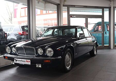 Jaguar XJ12 gebraucht kaufen Jaguar XJ12 ~V12~Automatik~1. Hand~Tempomat~Klimaaut