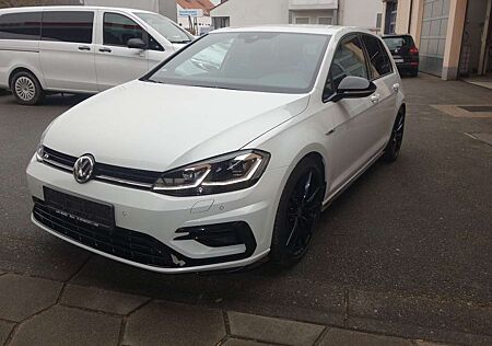 VW Golf Volkswagen VII Lim. R 4Motion