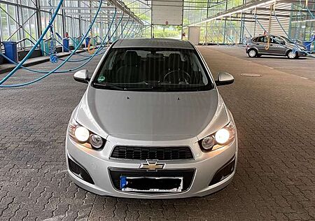 Chevrolet Aveo 1.2 LT