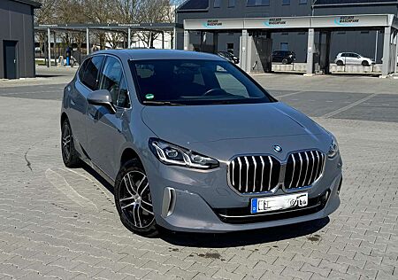 BMW 225e 225 2er Active Tourer Plug-In-Hybrid xDrive Active Tourer Aut. AHK